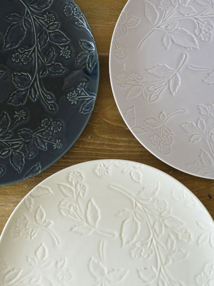 3色、2サイズ展開です。