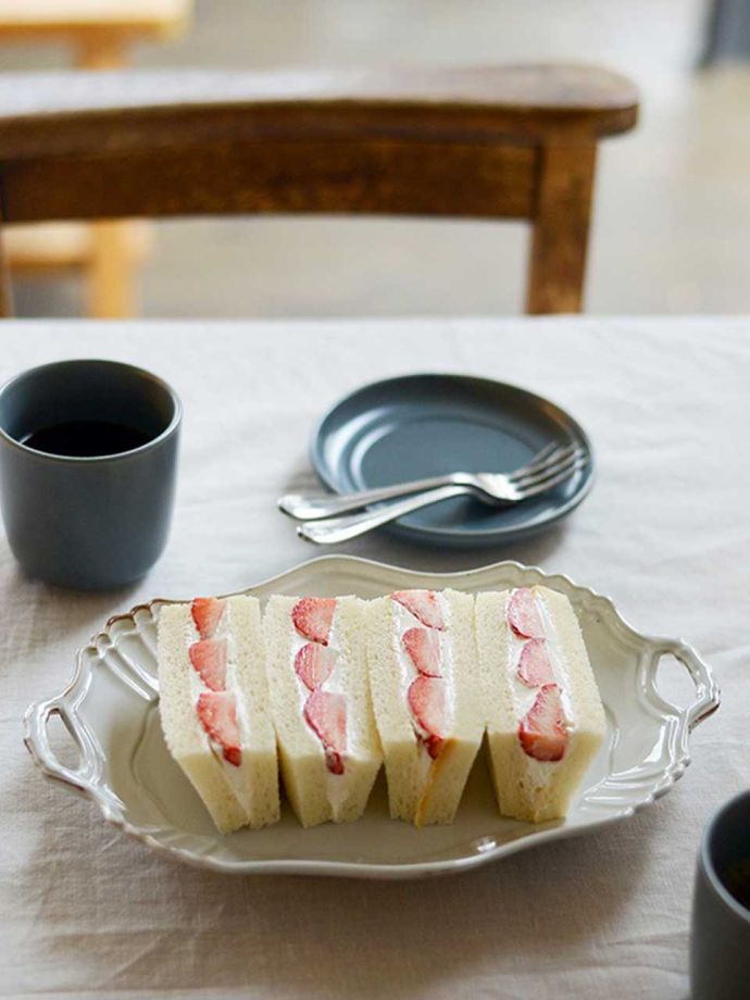 フランスアンティーク調のプレート