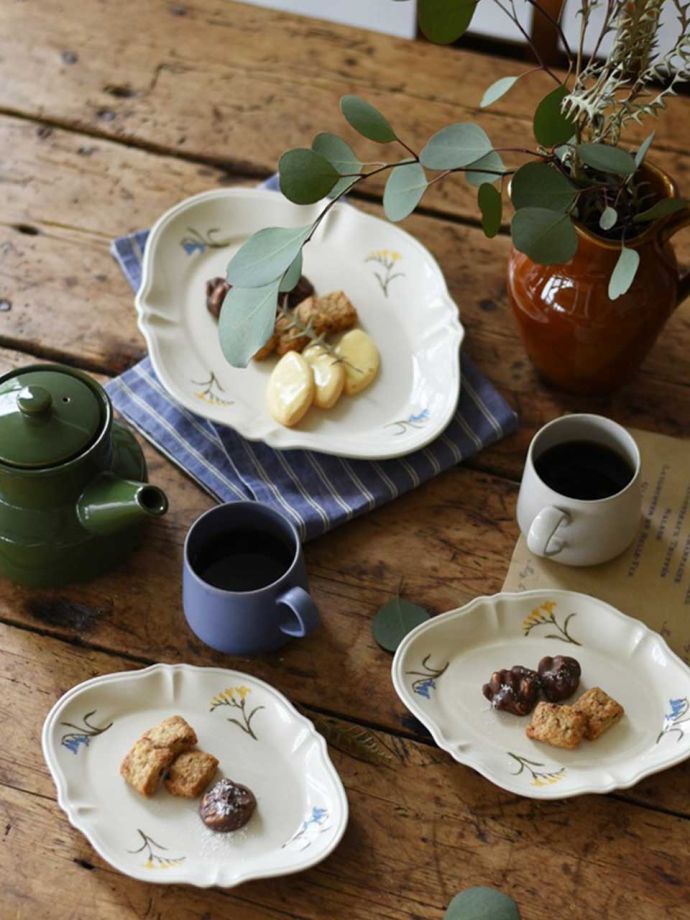 フランスアンティーク調のプレート