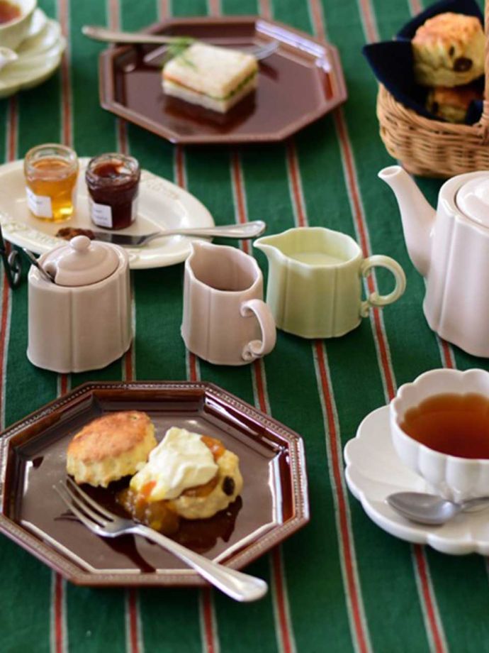 フランスアンティーク調のシュガーポット