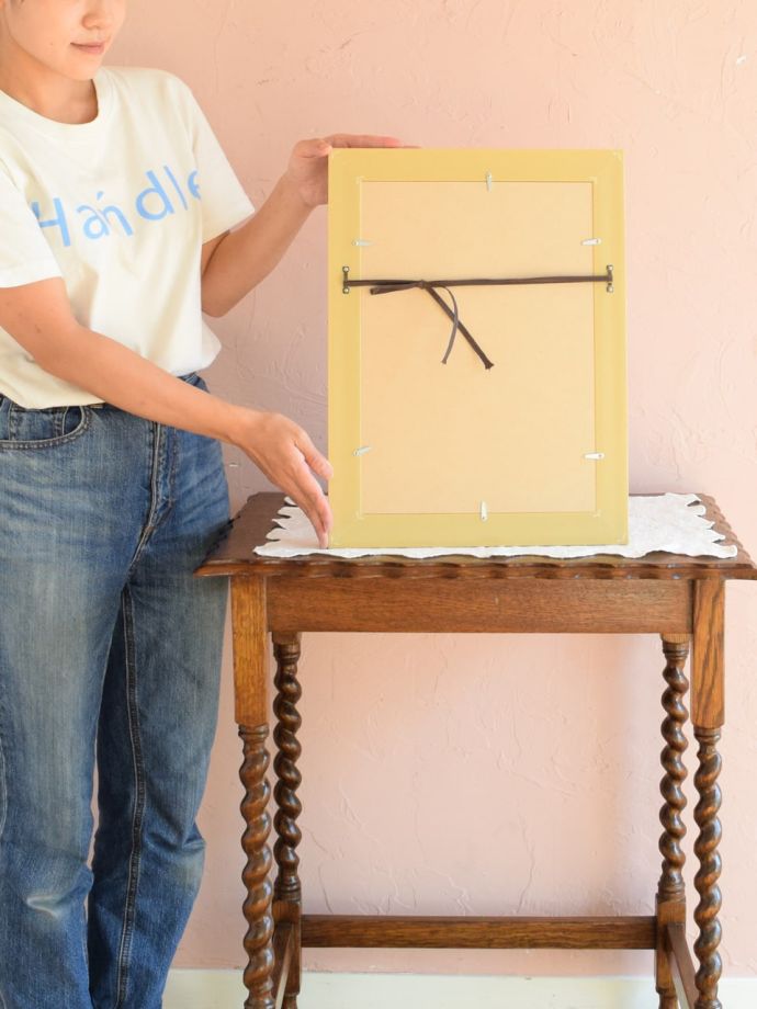 アートパネルの後ろ