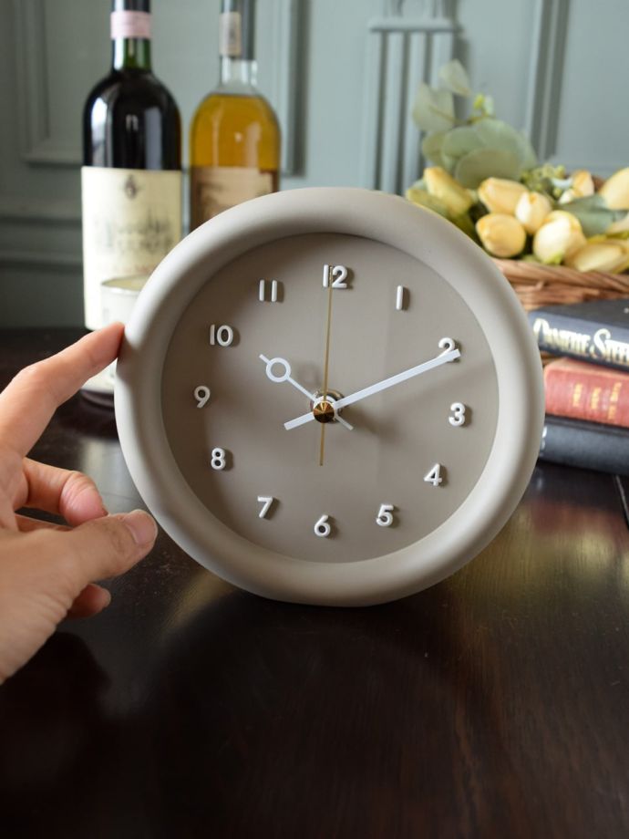 アンティーク調のおしゃれな時計