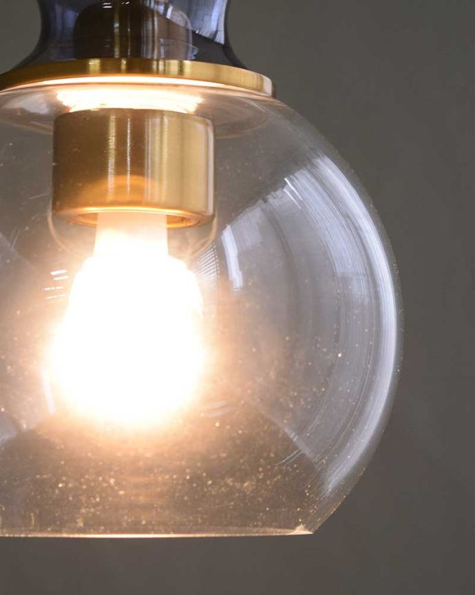 ペンダントライトの優しい灯り