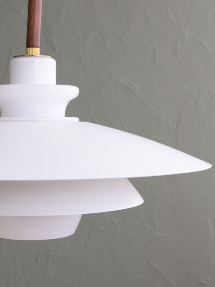 ビンテージ風のシェード