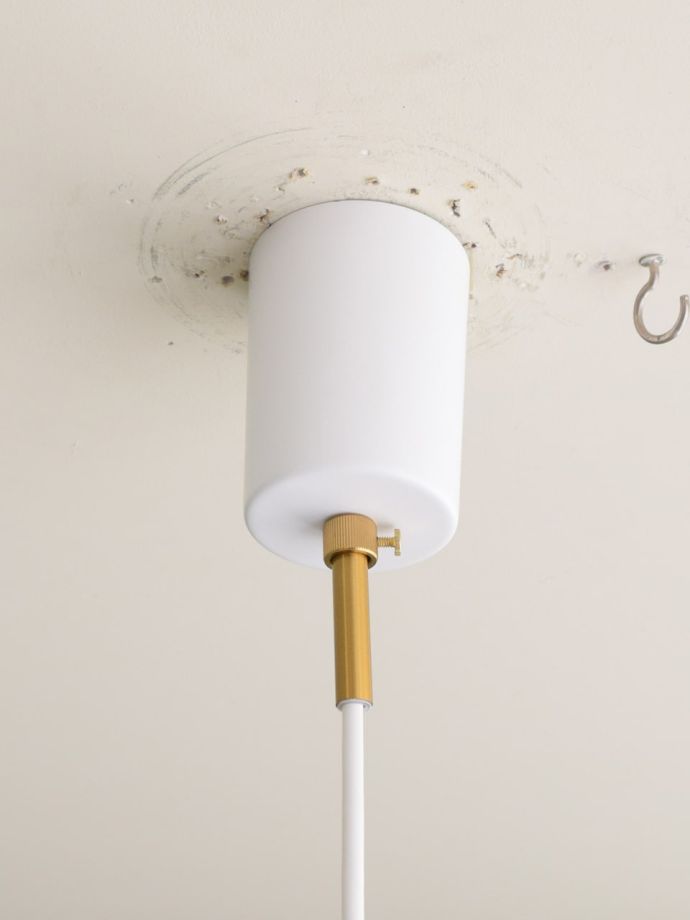 ペンダントライトの取り付け部分