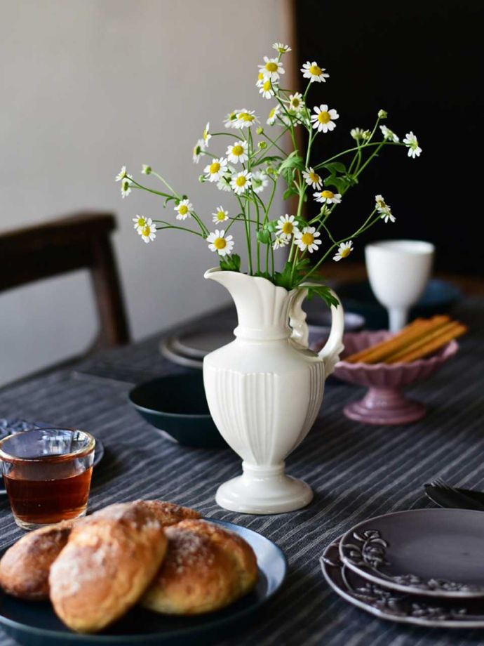 フランスアンティーク調のピッチャー