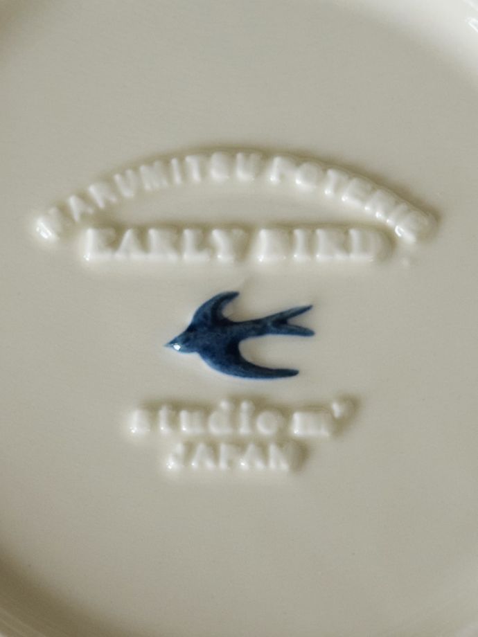 スタジオエムのバックスタンプ