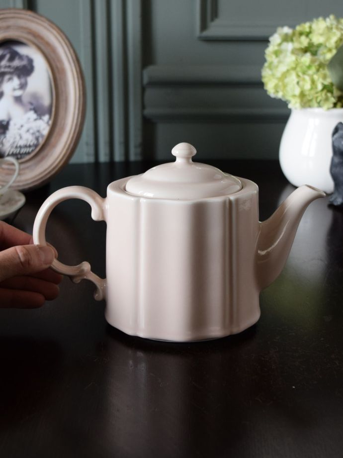 studio m'のティーポット