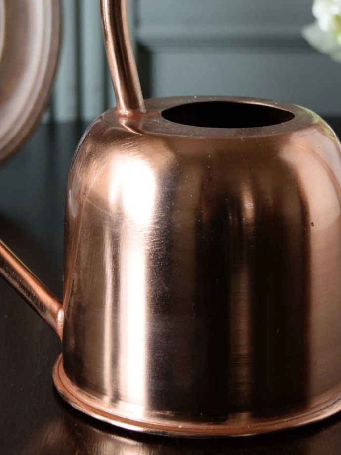 アンティーク調のおしゃれなジョウロ