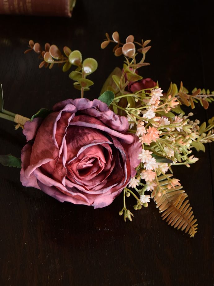 おしゃれなアーティシャルフラワー