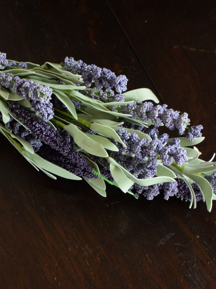 おしゃれなアーティシャルフラワー