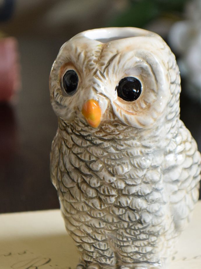 ふくろうの可愛い花びん