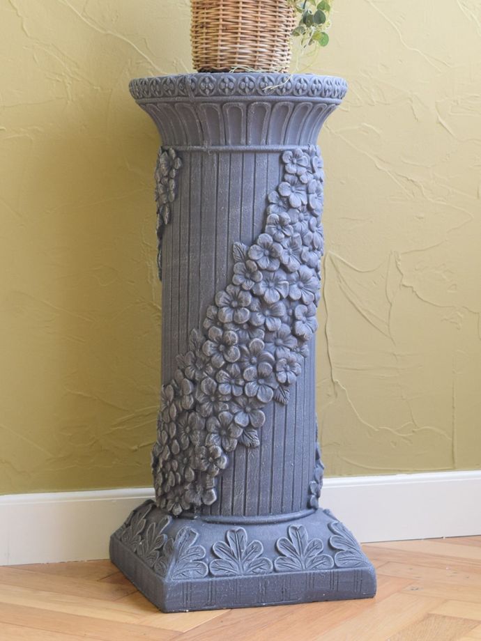 アンティーク風の花台