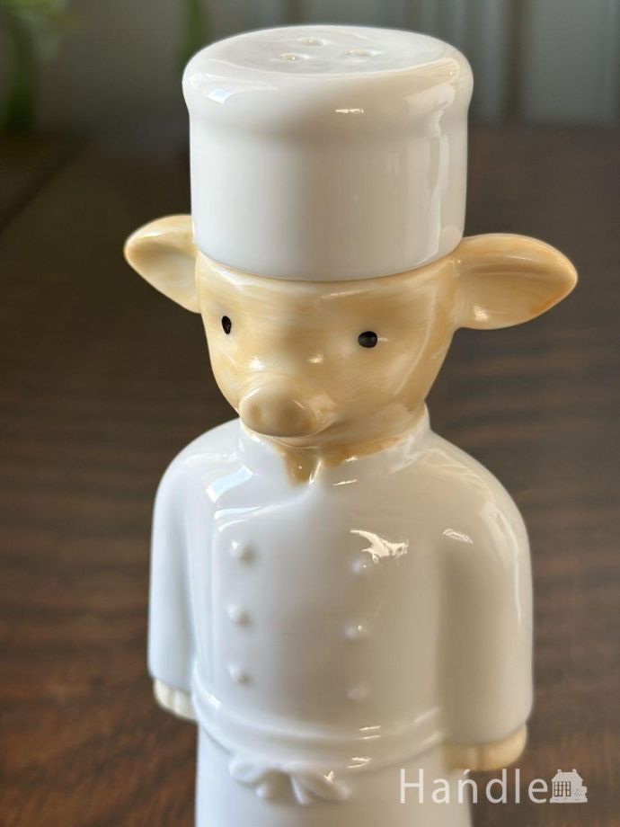 スタジオエムの調味料入れ