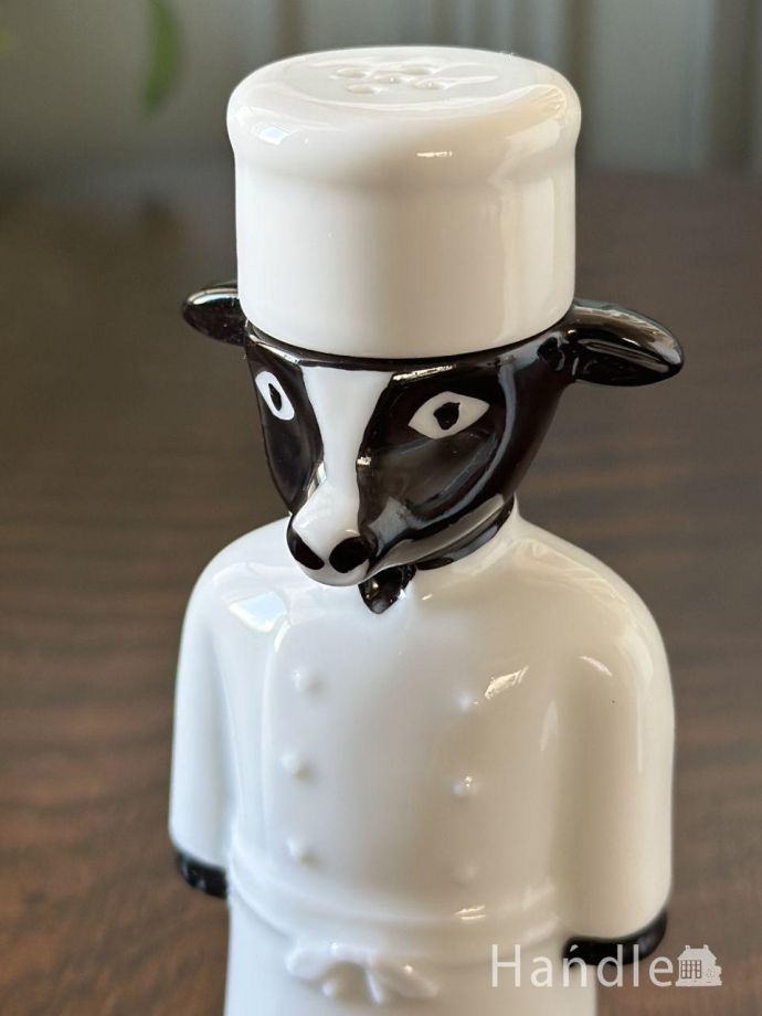 スタジオエムの調味料入れ