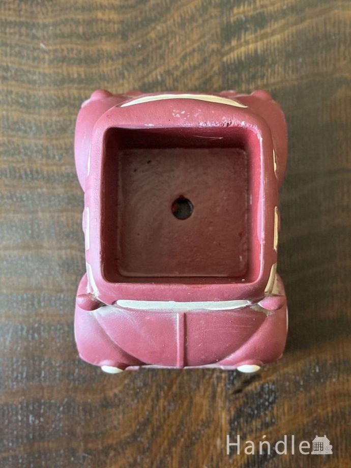 アンティーク調のプランター