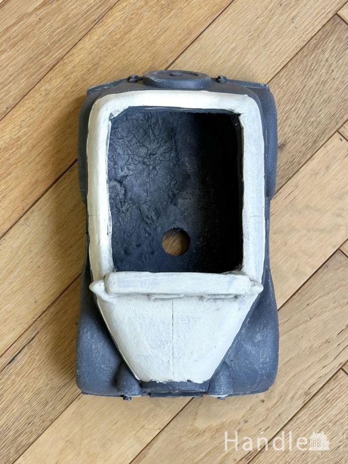 アンティーク調のプランター