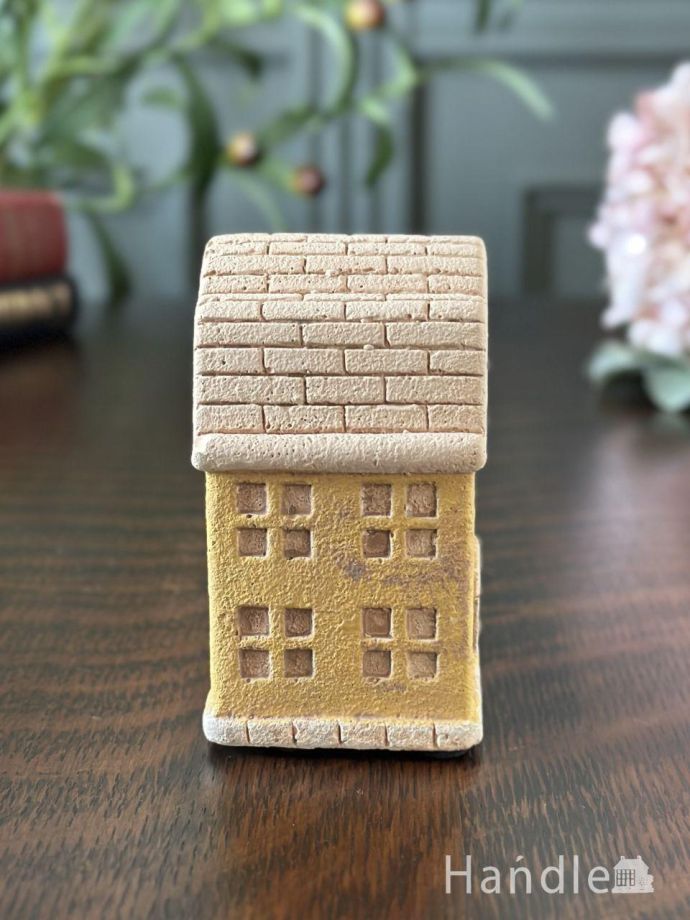 後ろ姿も可愛いインテリア雑貨