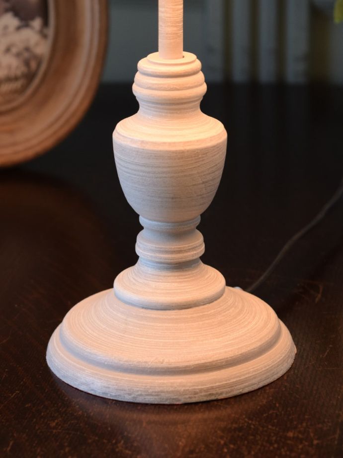 スタンドライトの土台