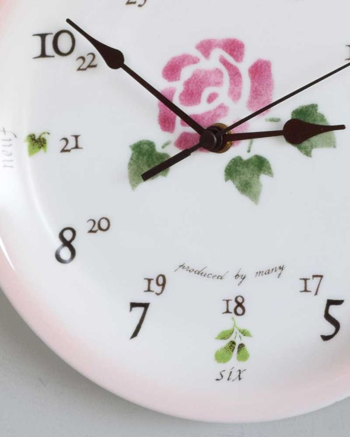 アンティーク調の掛け時計