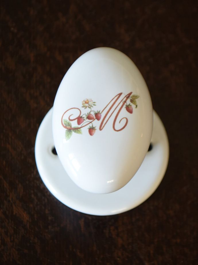 可愛いレトロデザインのノブ