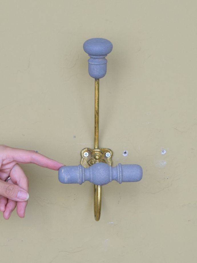 フレンチアンティーク調の壁フック