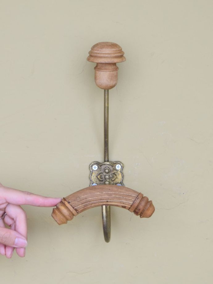 フレンチアンティーク調の壁フック