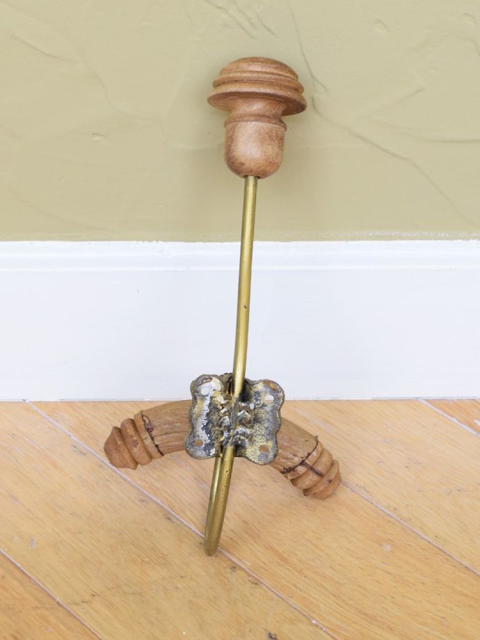 ウォールフックの後ろ側