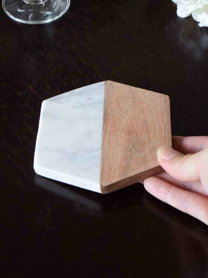 六角形のコースター