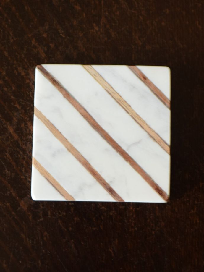 大理石のおしゃれなコースター