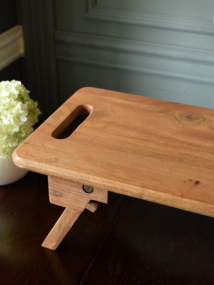 アンティーク風のフォールディングトレイ