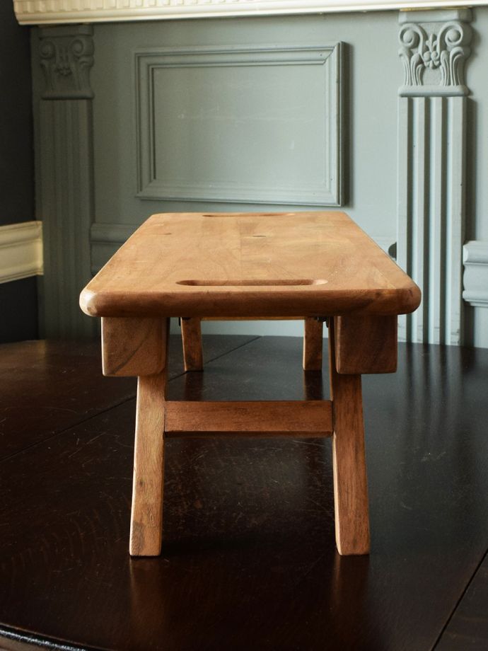 フォールディングトレイの側面