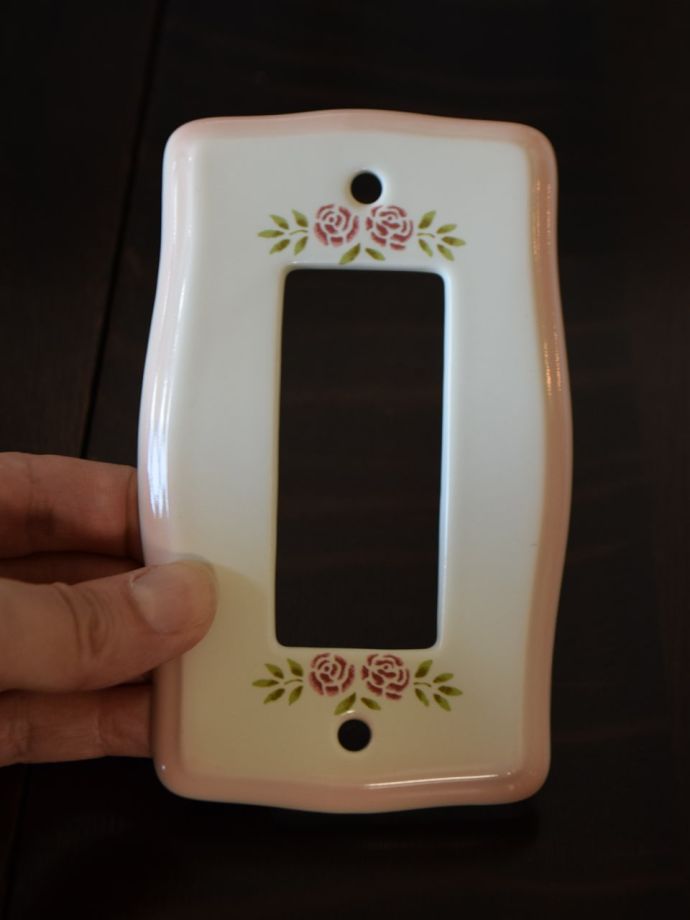 おしゃれなスイッチカバー