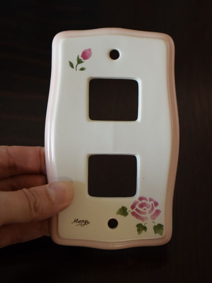 おしゃれなスイッチカバー