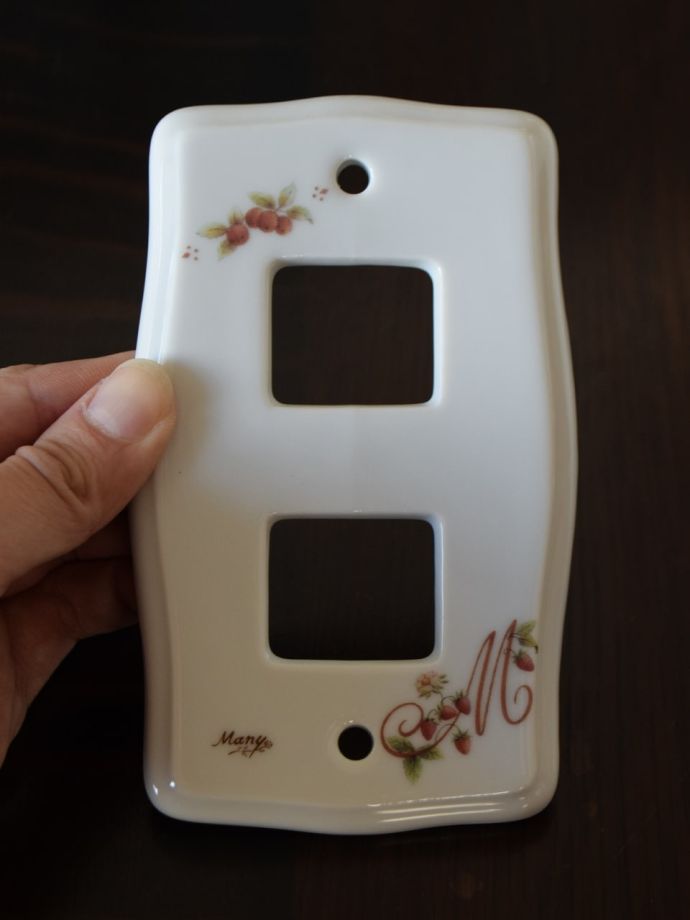 おしゃれなスイッチカバー