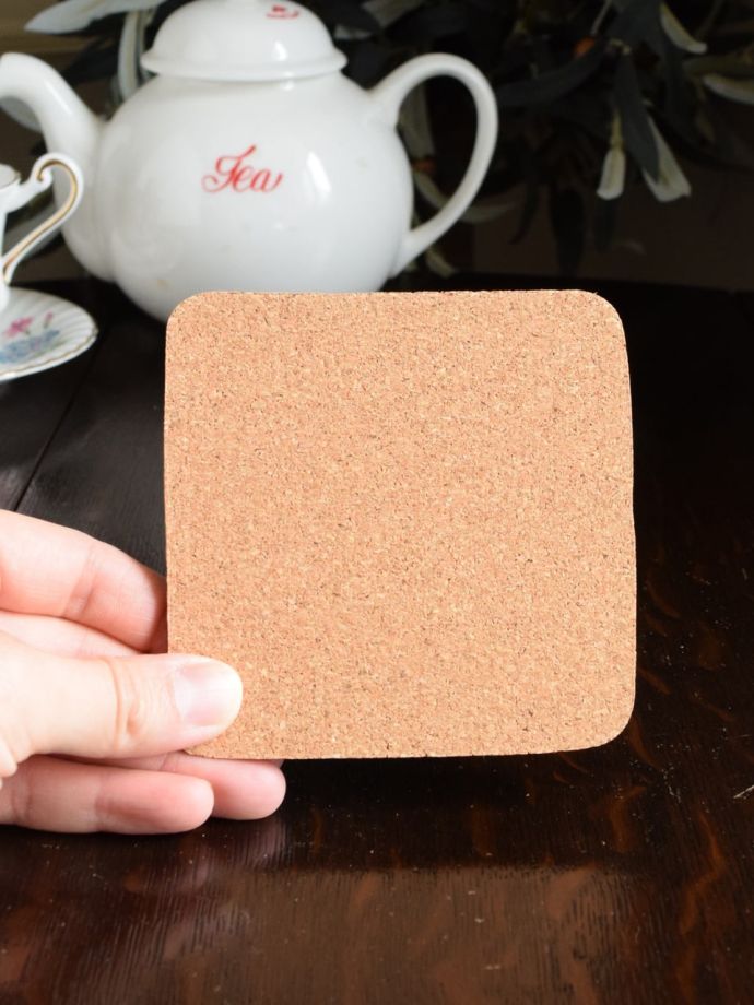 使いやすいサイズのコースター