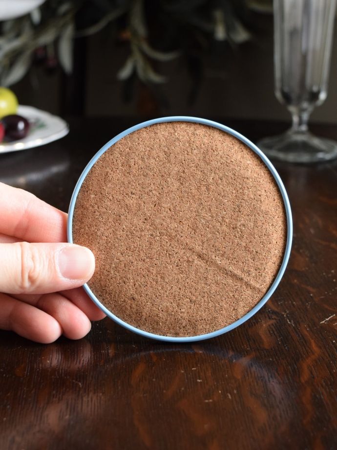 使いやすいサイズのコースター