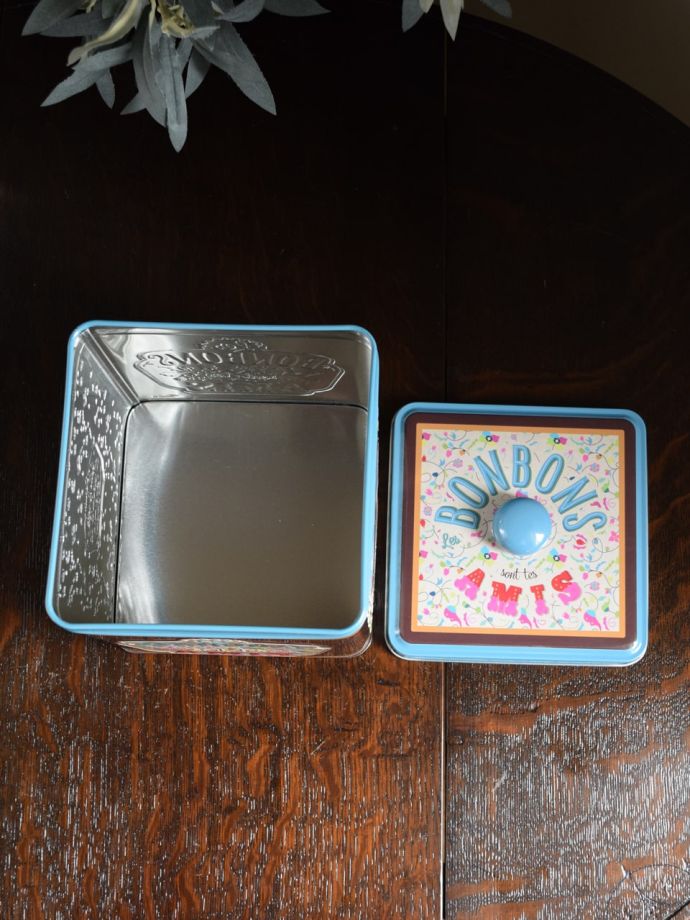 フレンチポップなキャンディ缶