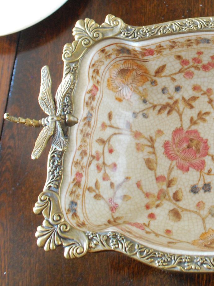 シノワズリデザインのコンポート