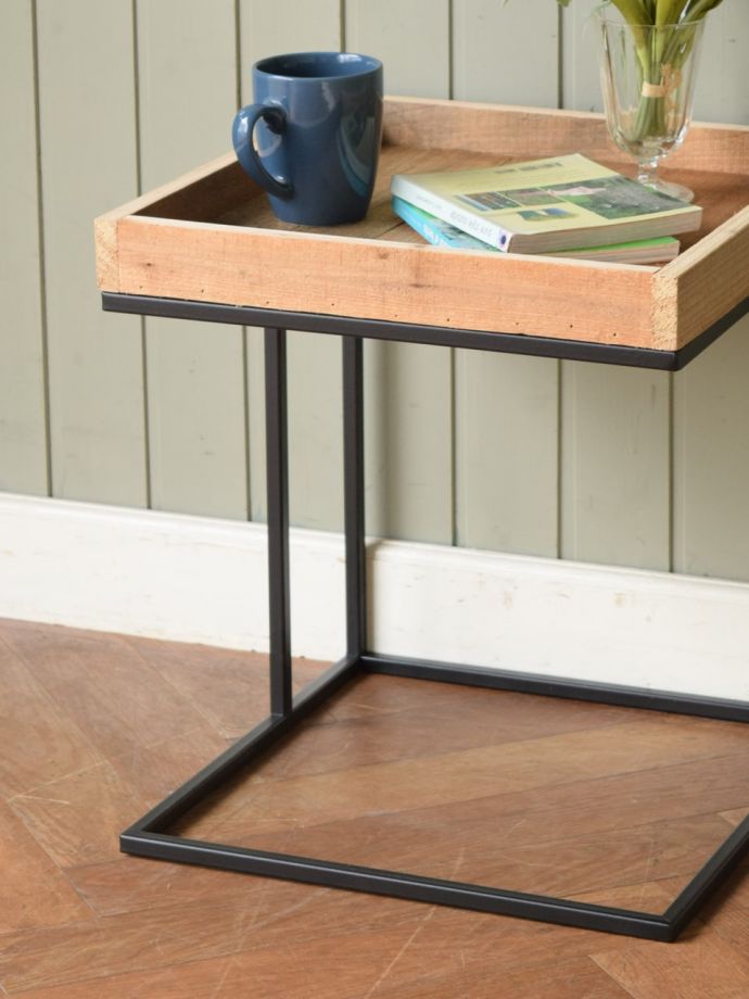 おしゃれなっサイドテーブル