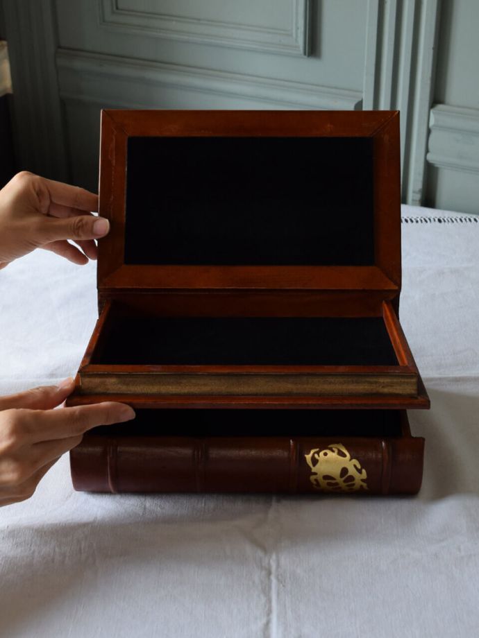 たっぷり収納できるダブルボックス