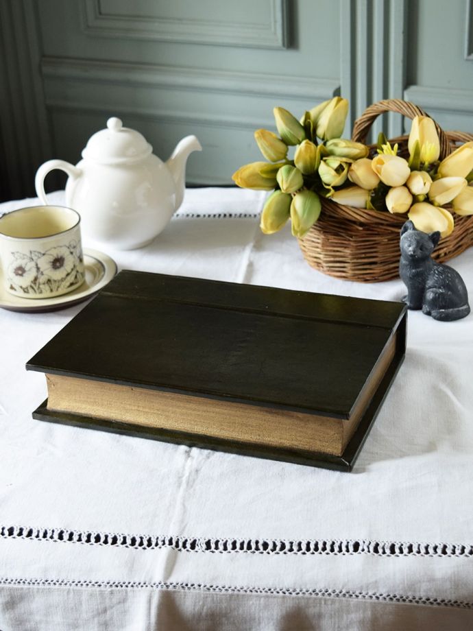 おしゃれなアクセサリーボックス