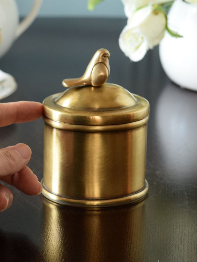 真鍮製のボックス