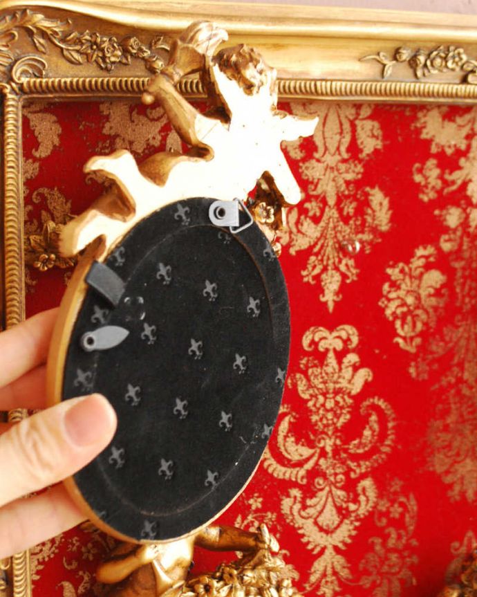 リビング雑貨 インテリア雑貨 アンティーク風のファミリーフォトフレーム(エンジェル・RD)。フレームは外れます大小5個のフレームは一つ一つ外れます。(n7-149)