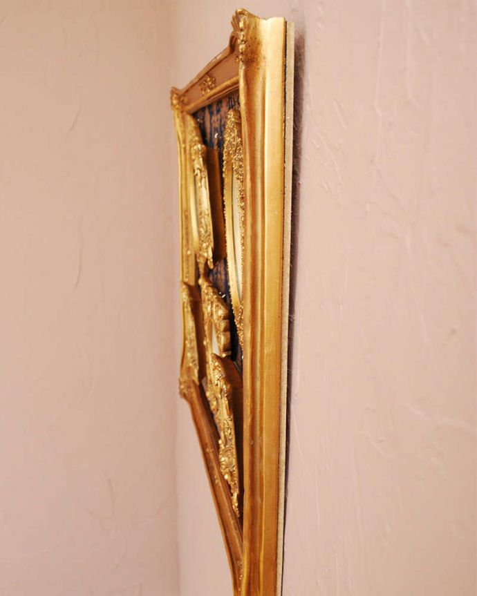 リビング雑貨 インテリア雑貨 アンティーク風のファミリーフォトフレーム。横から見ると・・・こんな感じです。(n7-150)