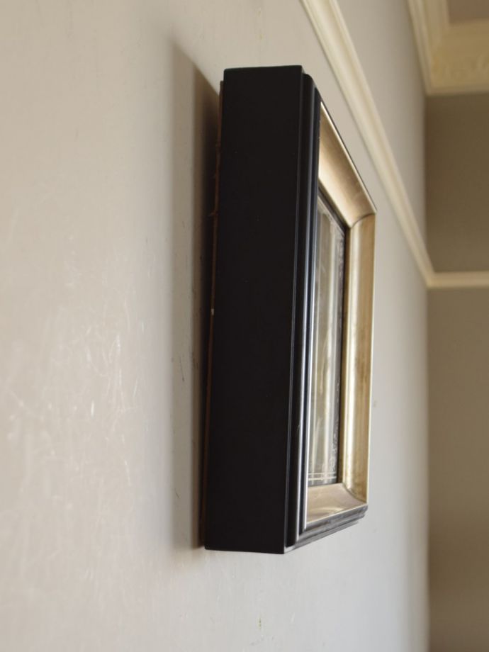 フォトフレームの側面