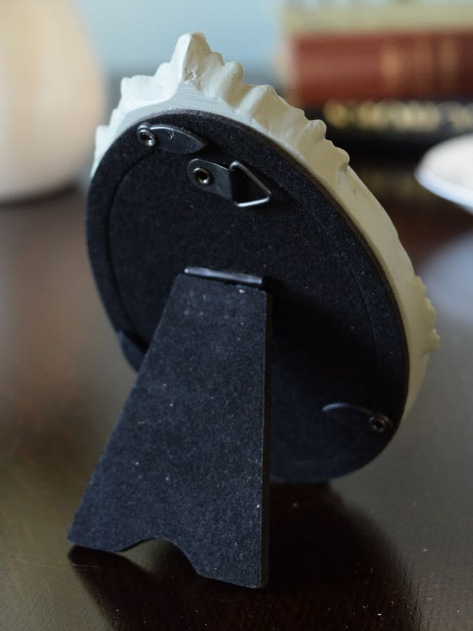 フォトフレームの裏側