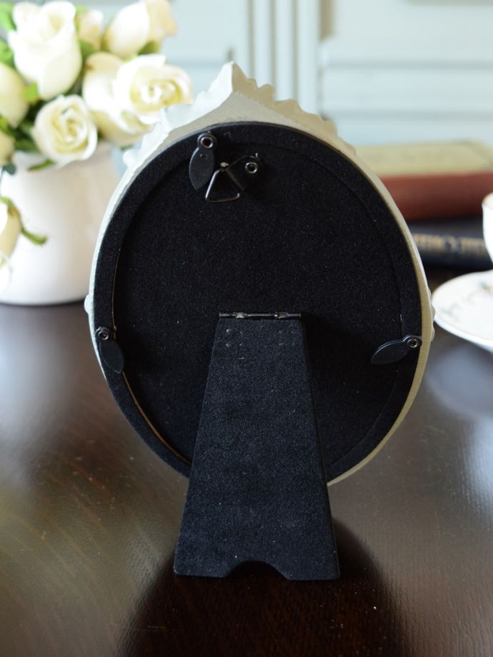 フォトフレームの裏側