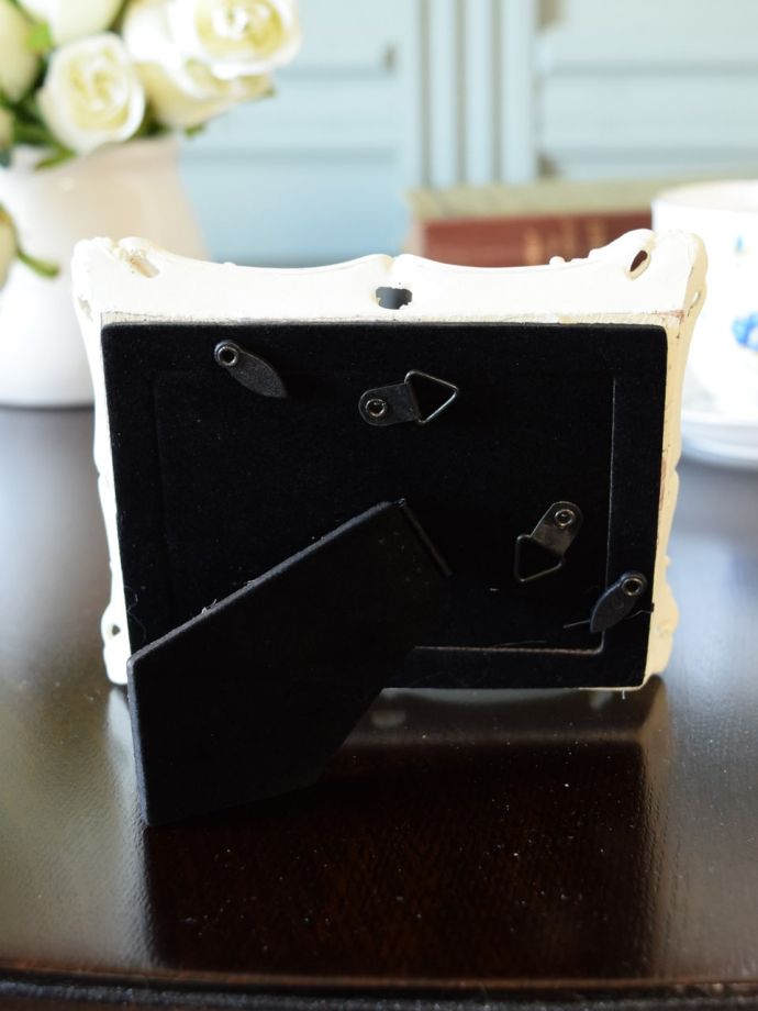 フォトフレームの裏側