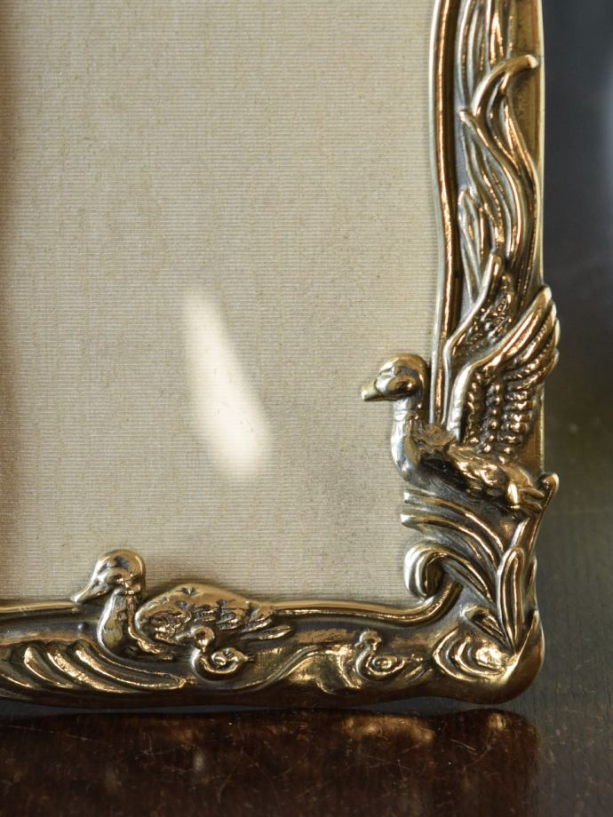 真鍮製のおしゃれなフォトフレーム